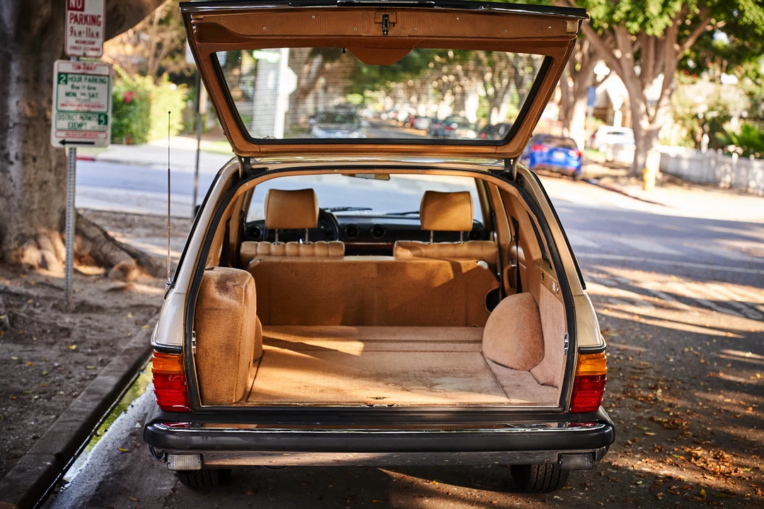 1980 Mercedes-Benz W123 Wagon (S123) - Image 17 of 31