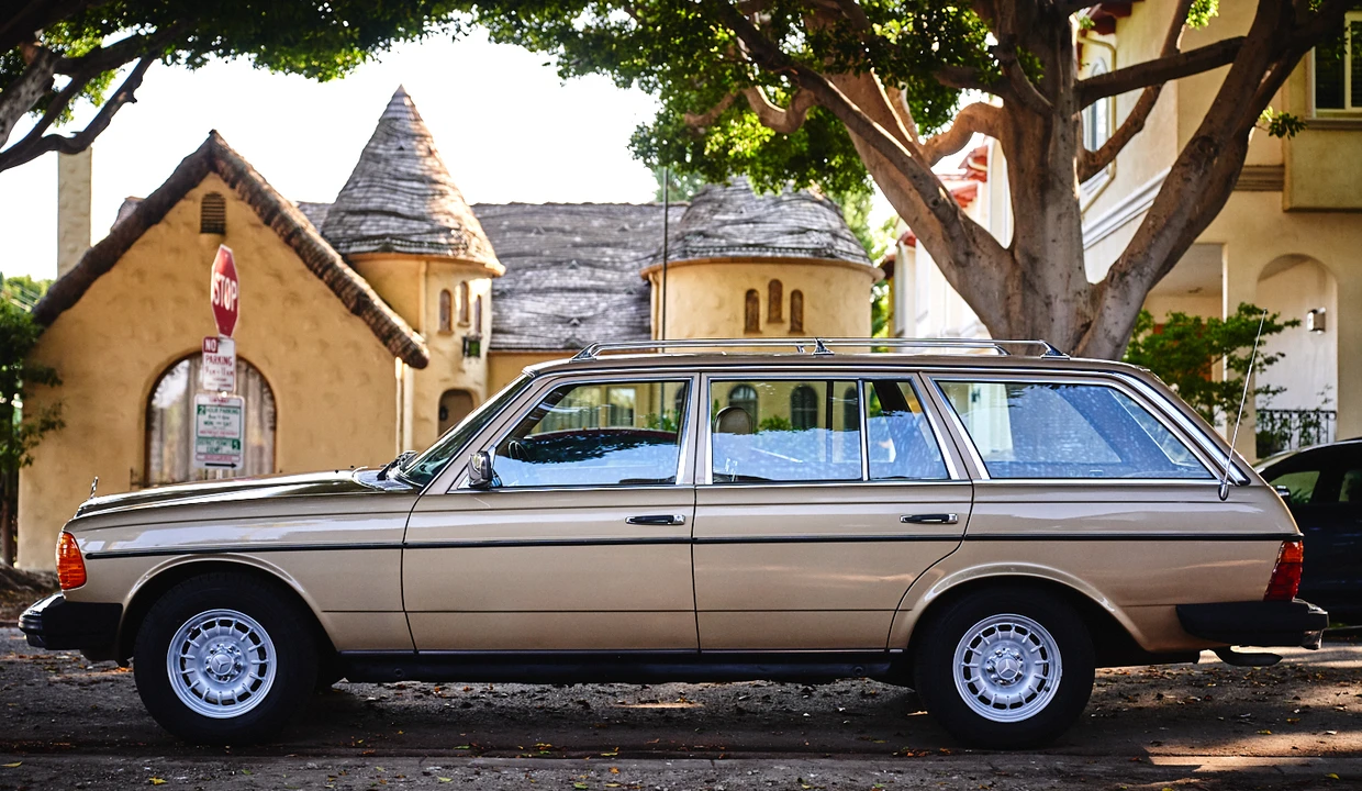 1980 Mercedes-Benz W123 Wagon (S123) - Image 12 of 31