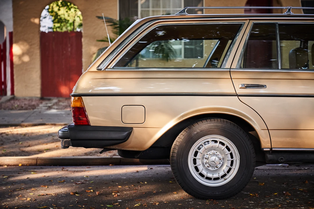 1980 Mercedes-Benz W123 Wagon (S123) - Image 24 of 31