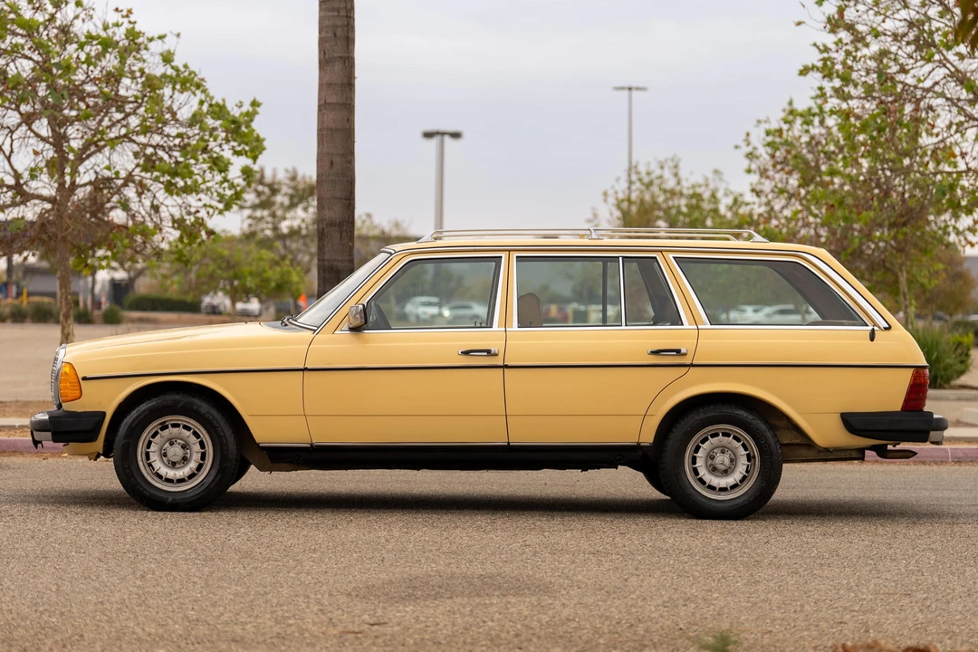 1980 Mercedes-Benz E-Class - Image 3 of 31