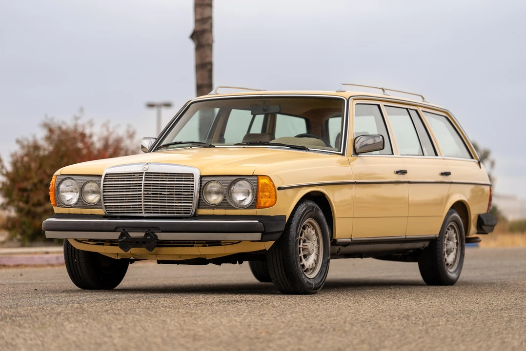 1980 Mercedes-Benz E-Class - Image 8 of 31