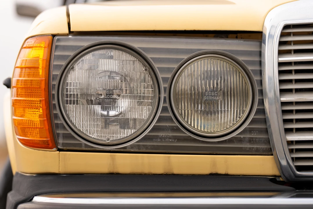 1980 Mercedes-Benz E-Class - Image 29 of 31