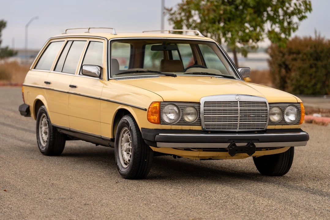1980 Mercedes-Benz E-Class - Image 23 of 31