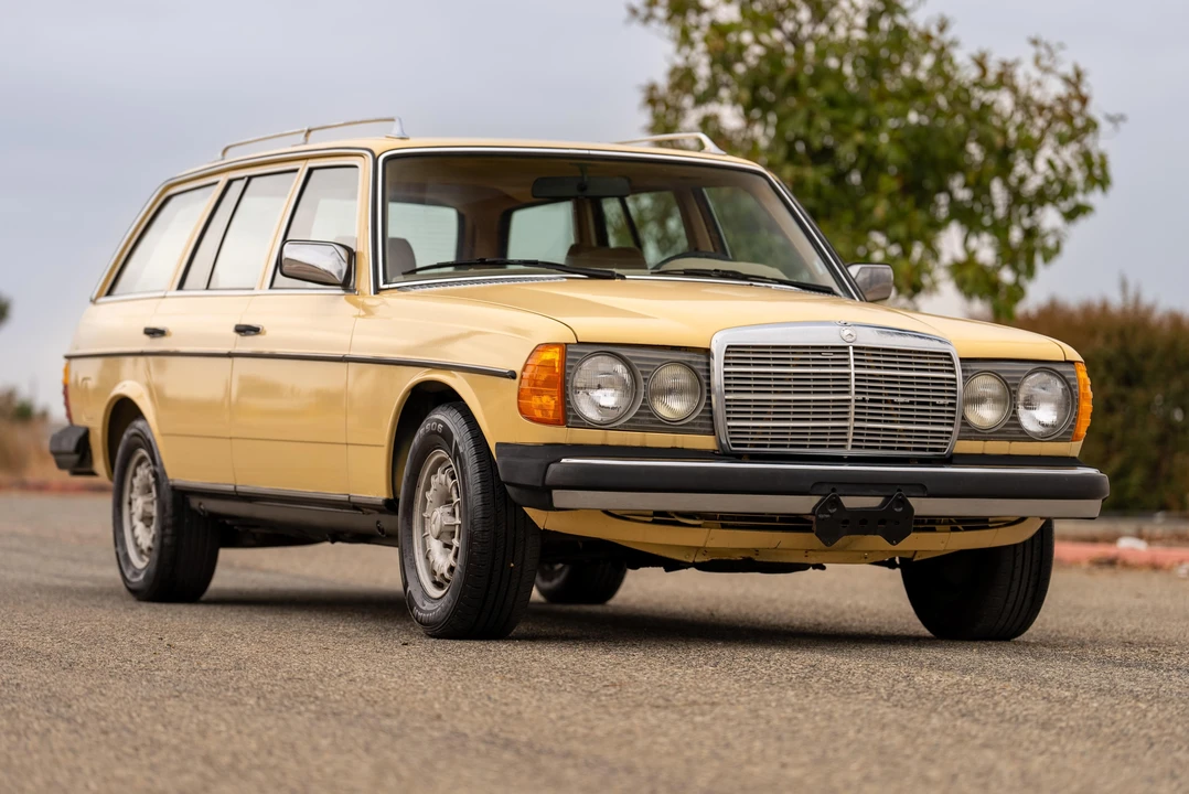 1980 Mercedes-Benz E-Class - Image 24 of 31