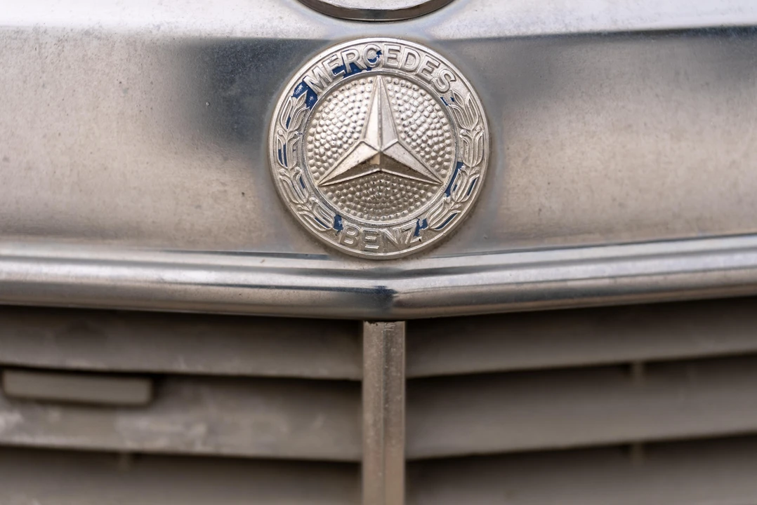1980 Mercedes-Benz E-Class - Image 30 of 31