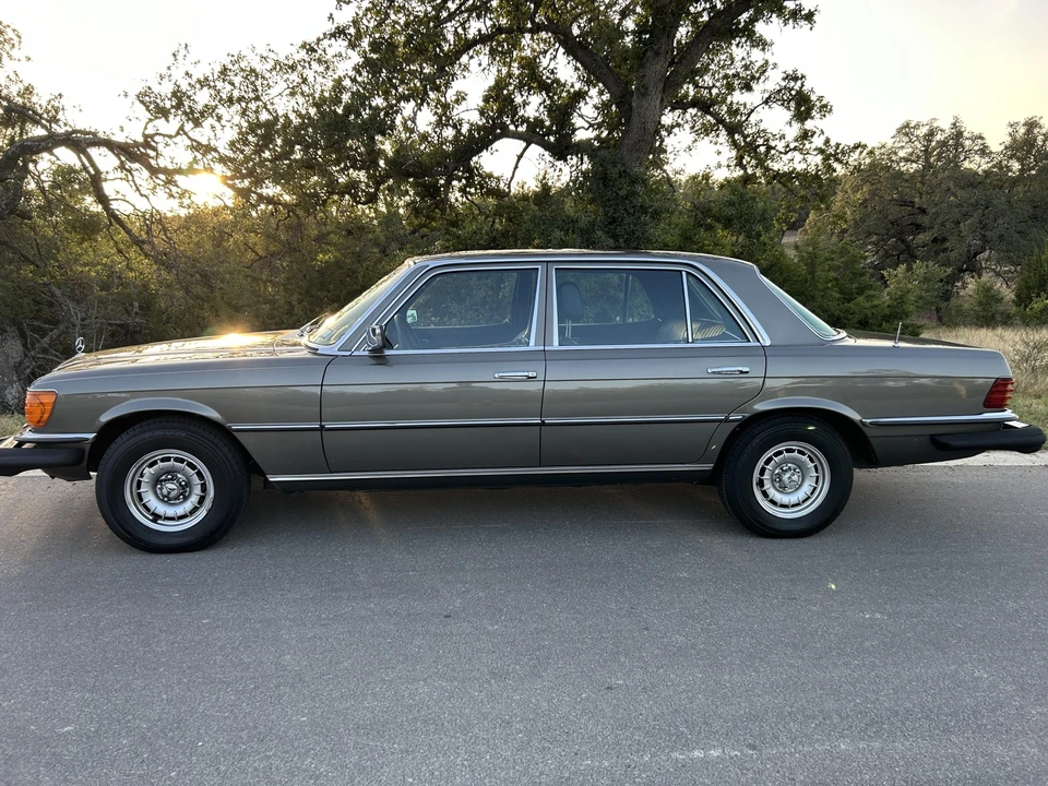 1980 Mercedes-Benz W116 S-Class - Image 7 of 31