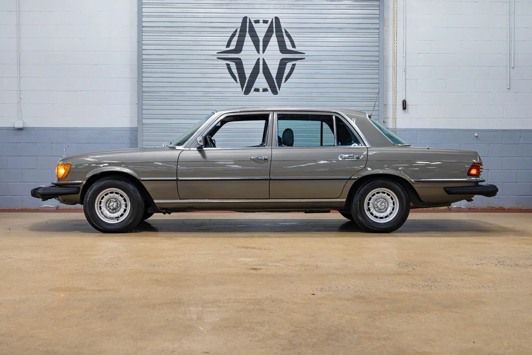 1980 Mercedes-Benz W116 S-Class - Image 3 of 31