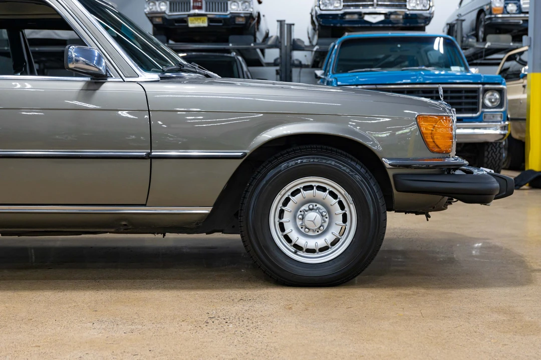 1980 Mercedes-Benz W116 S-Class - Image 20 of 31