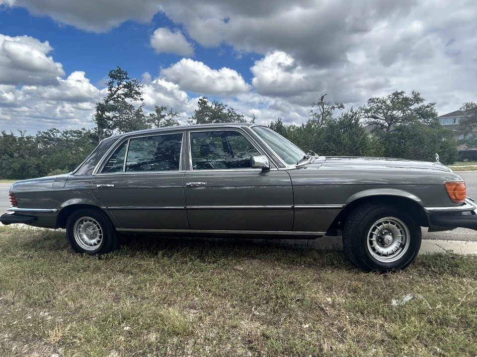1980 Mercedes-Benz W116 S-Class - Image 17 of 31