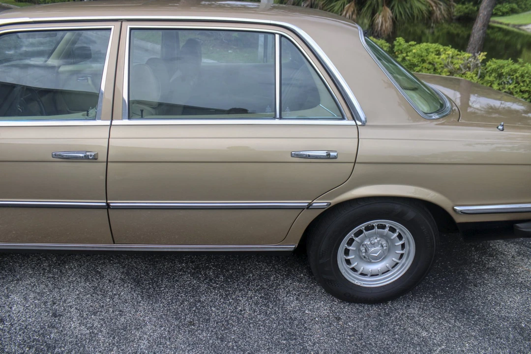 1980 Mercedes-Benz W116 S-Class - Image 30 of 31