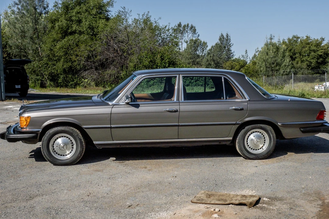 1980 Mercedes-Benz W116 S-Class - Image 10 of 31