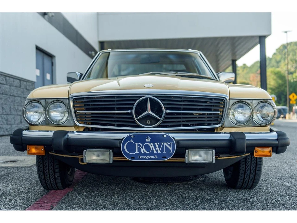 1980 Mercedes-Benz R107 SL-Class - Image 2 of 31