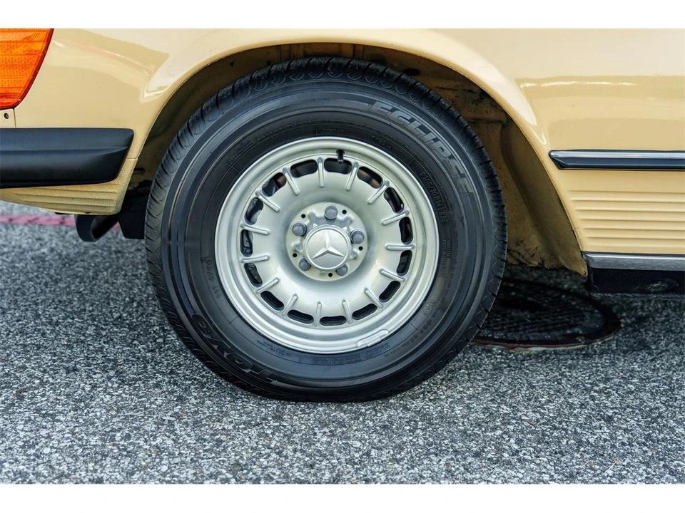 1980 Mercedes-Benz R107 SL-Class - Image 24 of 31