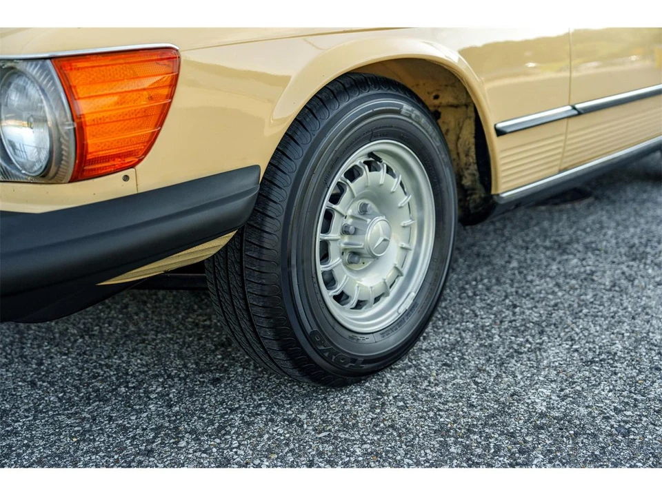 1980 Mercedes-Benz R107 SL-Class - Image 25 of 31