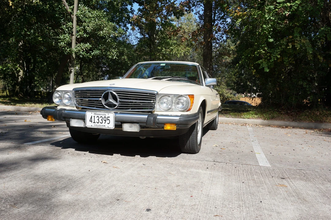 1980 Mercedes-Benz C107 SLC - Image 2 of 31