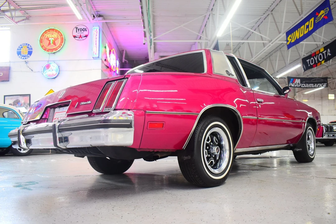 1980 Oldsmobile Cutlass 5th Gen - Image 13 of 20
