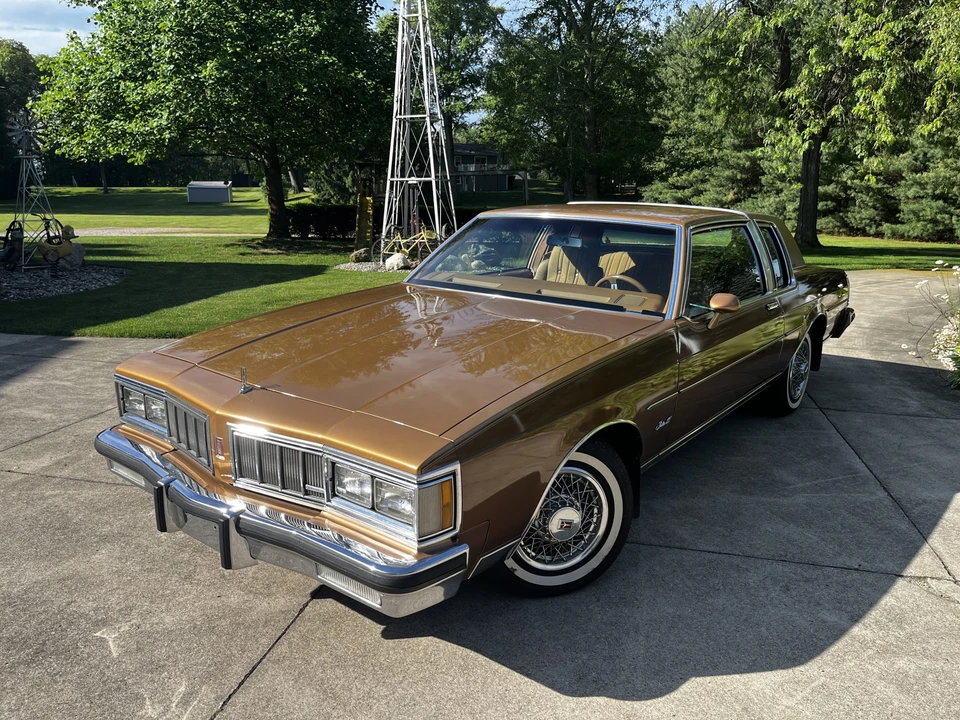 1980 Oldsmobile 88 - Image 2 of 31