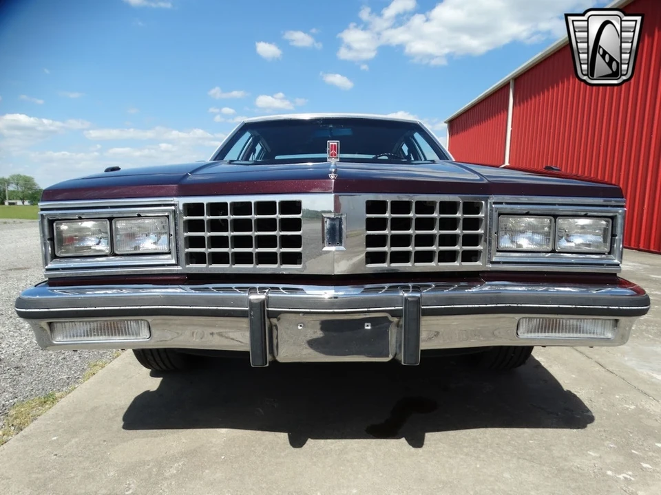 1980 Oldsmobile 98 - Image 3 of 21