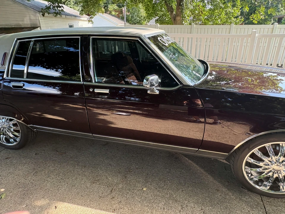 1980 Oldsmobile 98 - Image 5 of 31