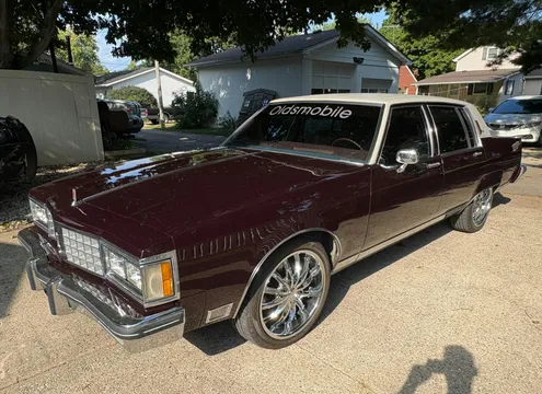 1980 Oldsmobile Ninety-Eight Regency Sedan