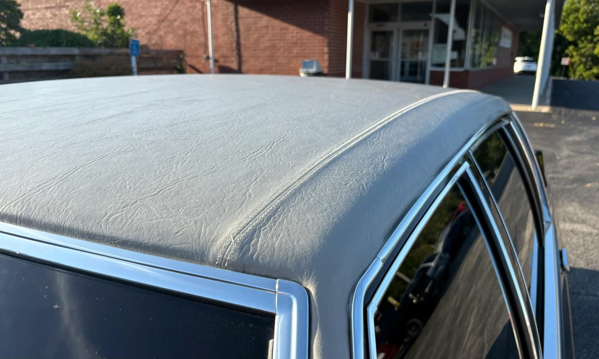 1980 Oldsmobile 98 - Image 24 of 31