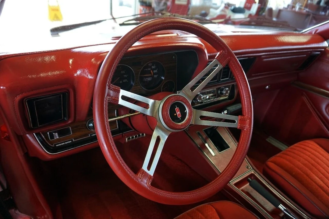 1980 Oldsmobile Starfire - Image 27 of 31