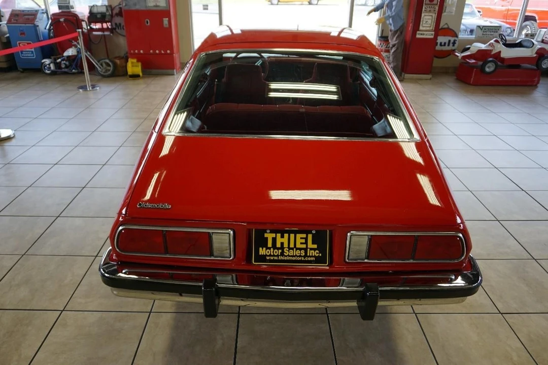 1980 Oldsmobile Starfire - Image 7 of 31