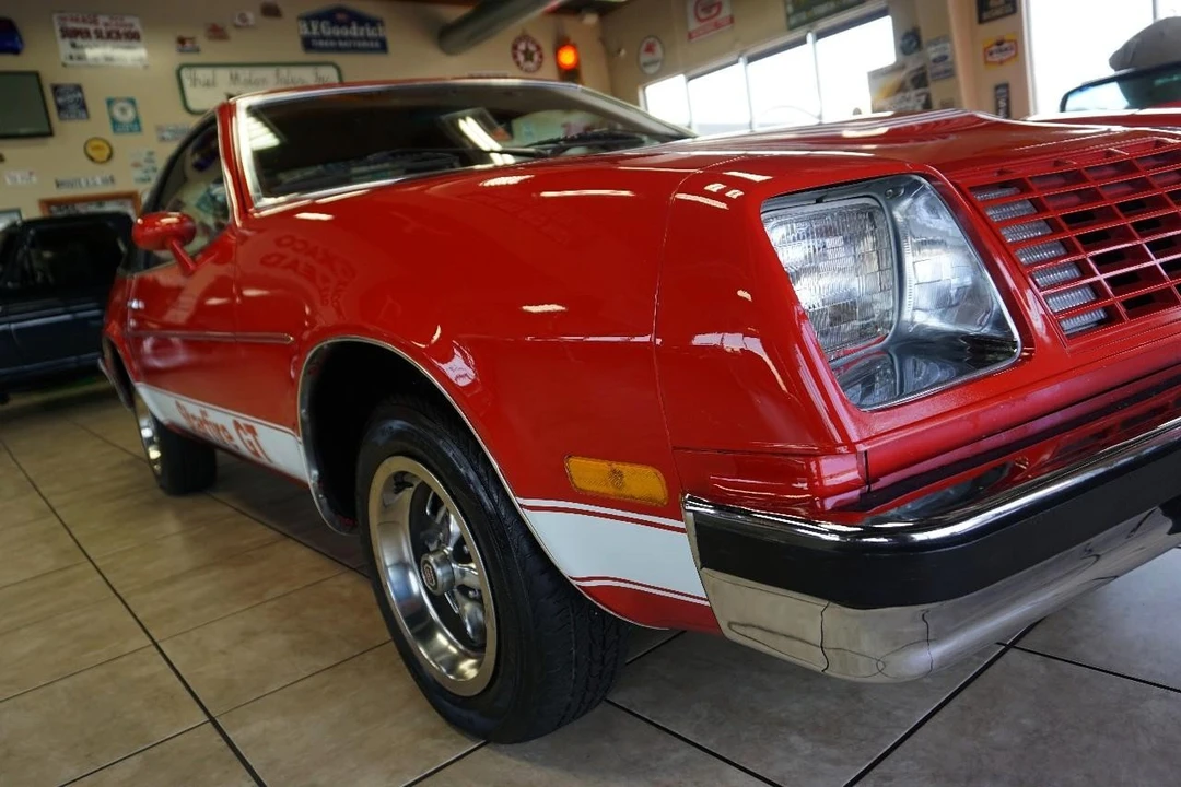1980 Oldsmobile Starfire - Image 15 of 31