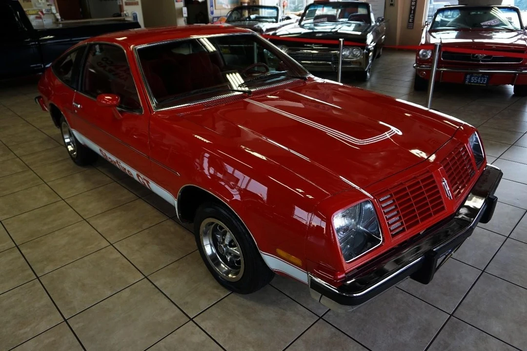 1980 Oldsmobile Starfire - Image 12 of 31