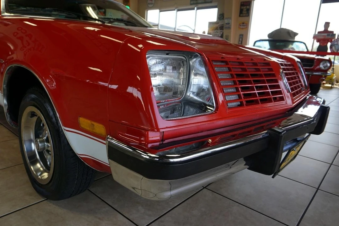 1980 Oldsmobile Starfire - Image 19 of 31
