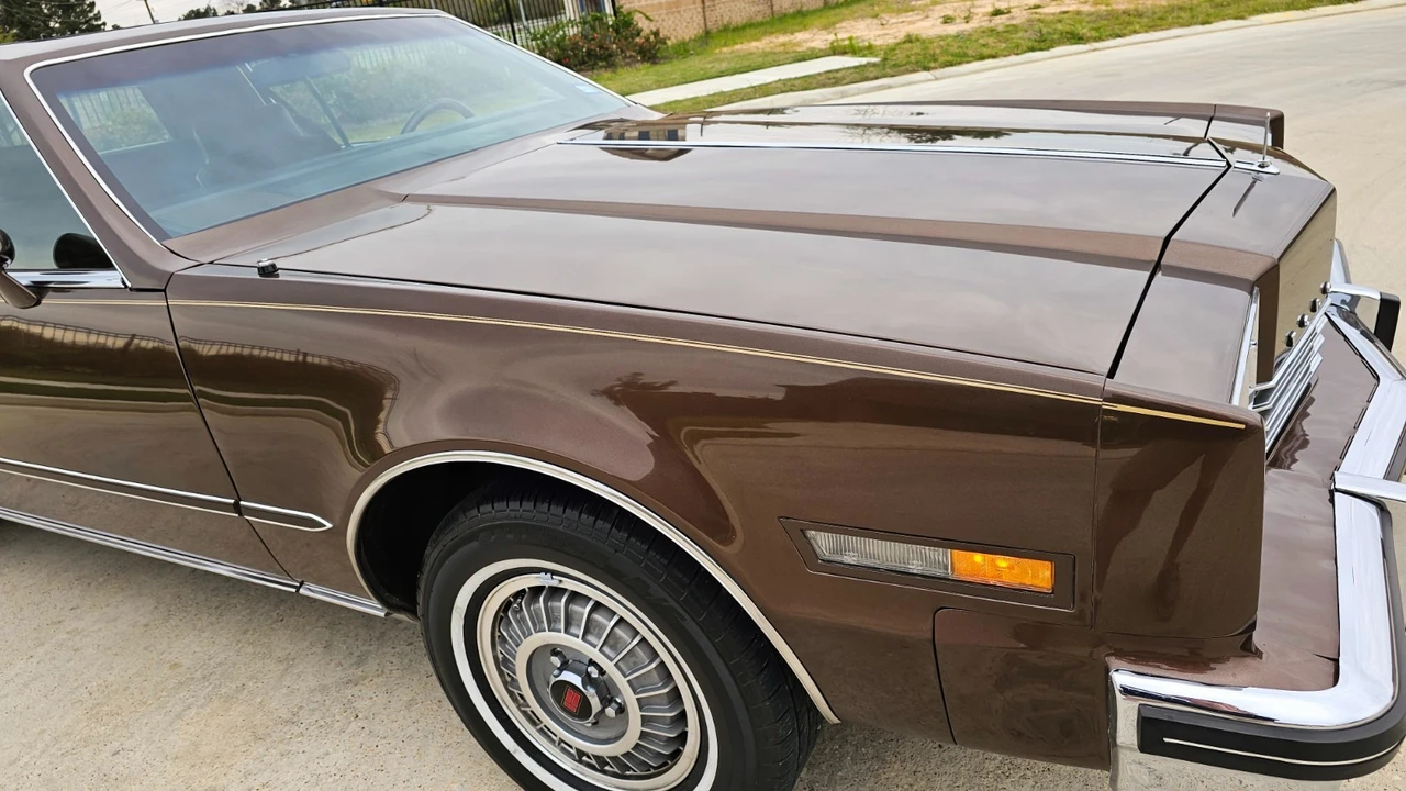 1980 Oldsmobile Toronado - Image 15 of 21