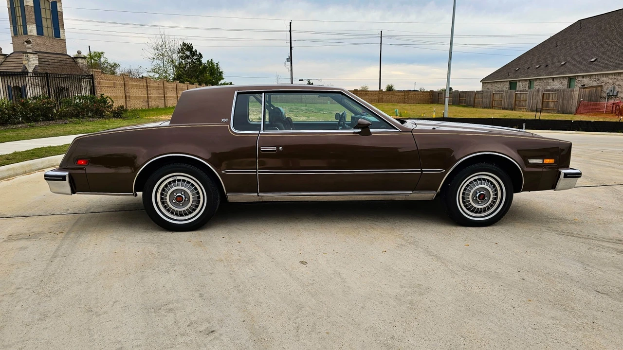 1980 Oldsmobile Toronado - Image 6 of 21