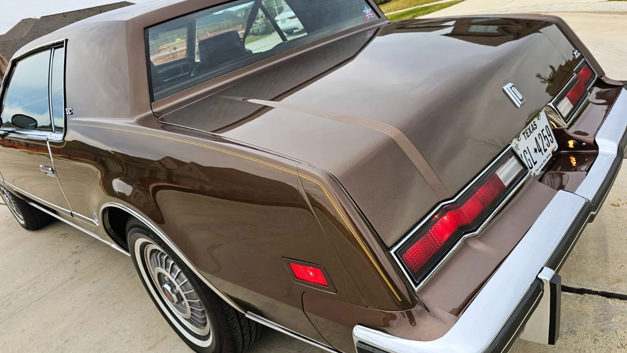 1980 Oldsmobile Toronado - Image 11 of 21
