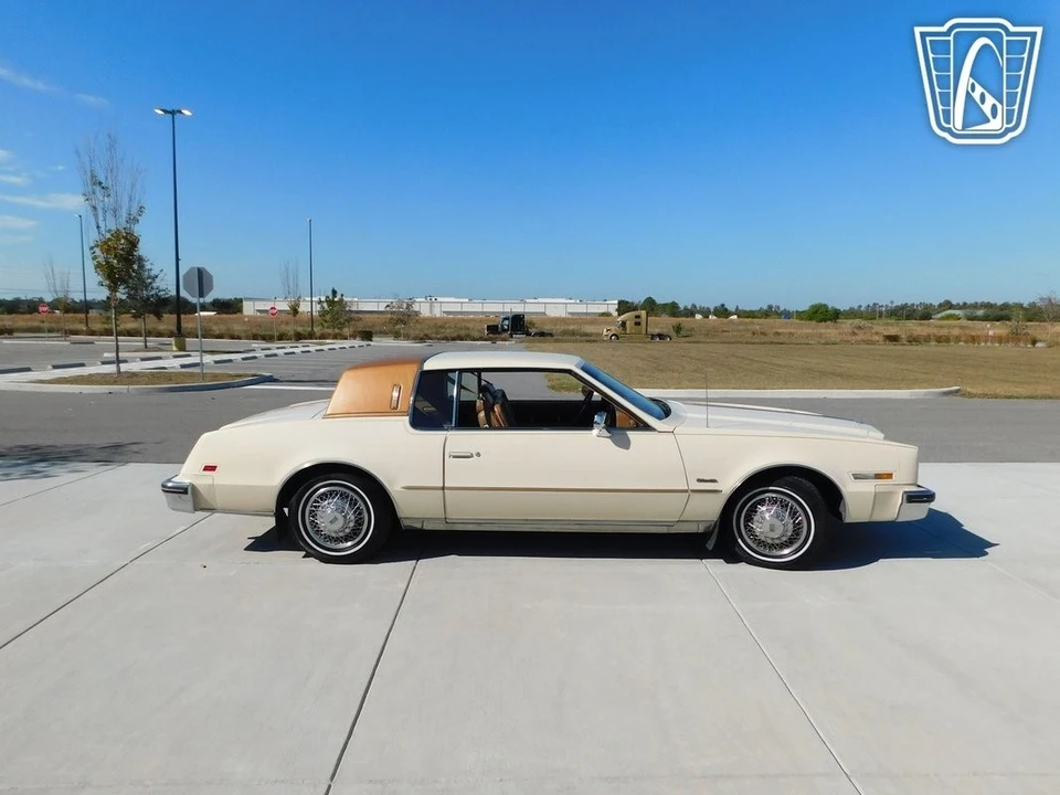 1980 Oldsmobile Toronado - Image 14 of 21