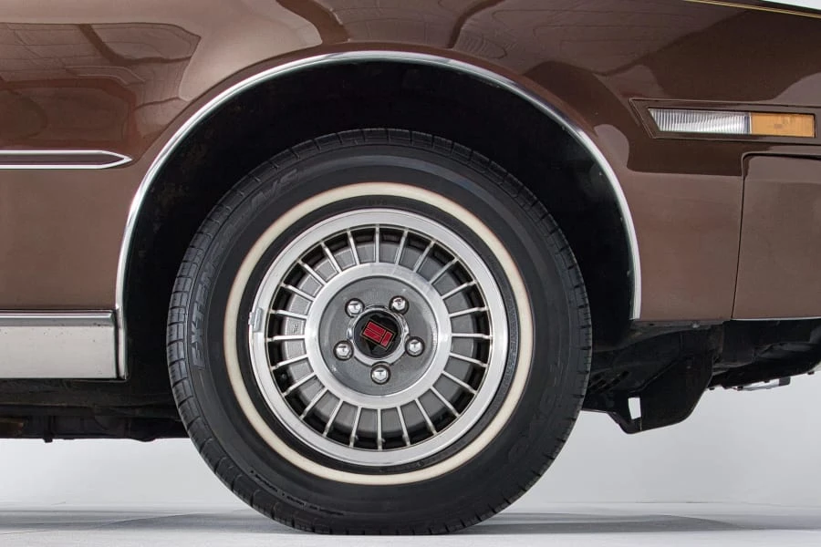 1980 Oldsmobile Toronado - Image 18 of 31