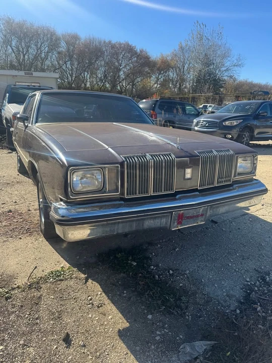 1980 Oldsmobile Cutlass Supreme - Image 9 of 16