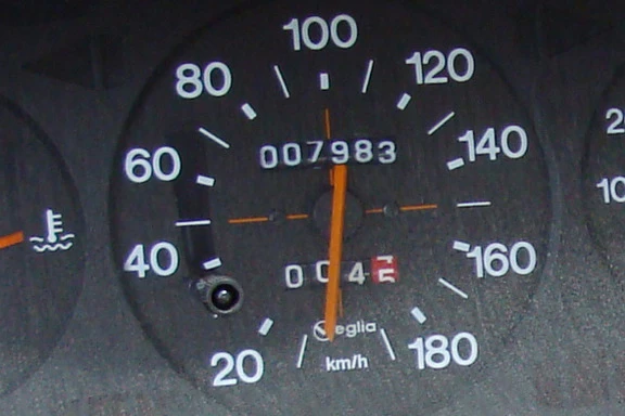 1980 Peugeot - Image 9 of 10