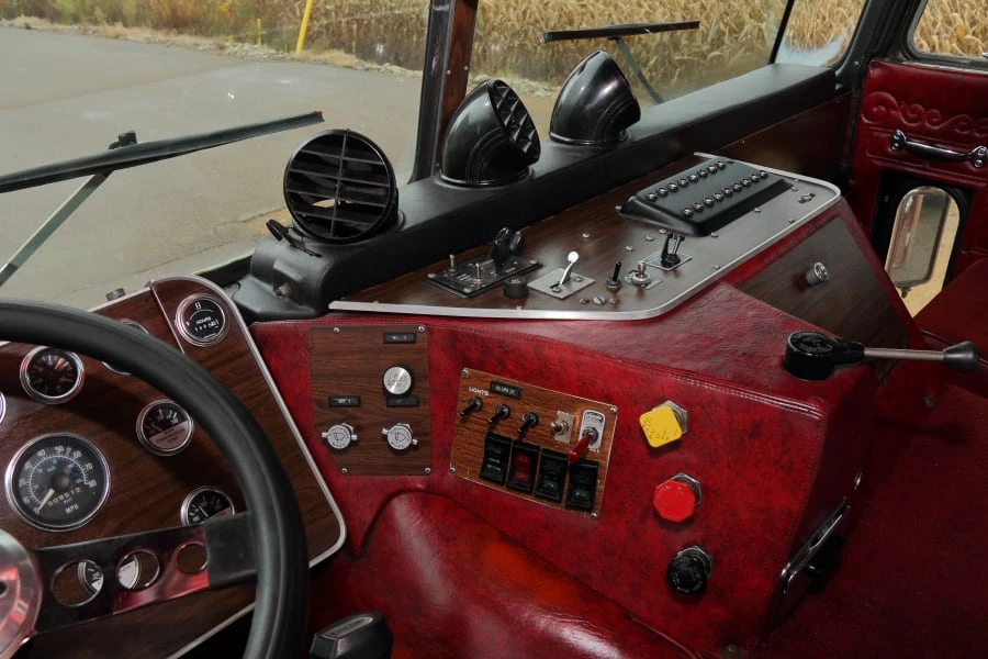 1980 Peterbilt - Image 29 of 31