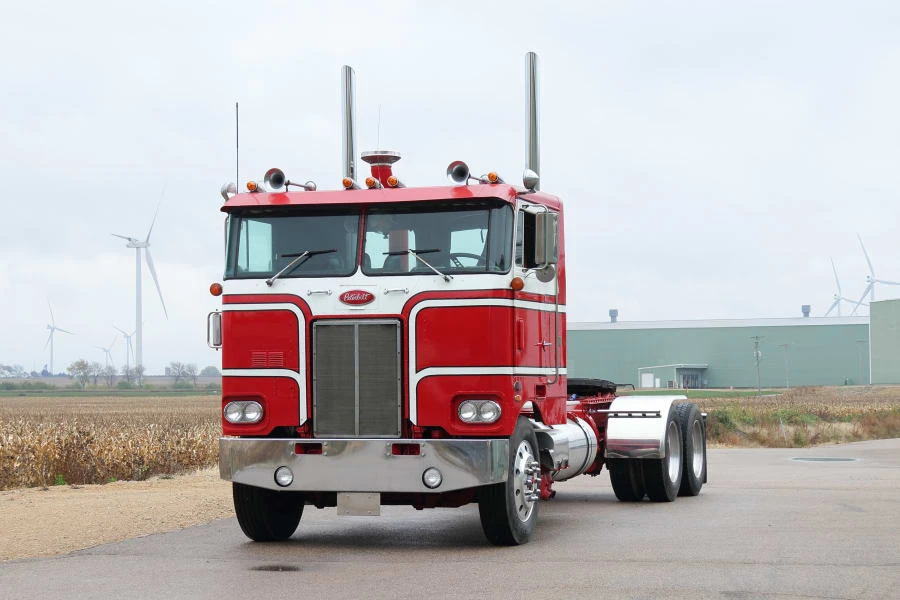1980 Peterbilt - Image 8 of 31