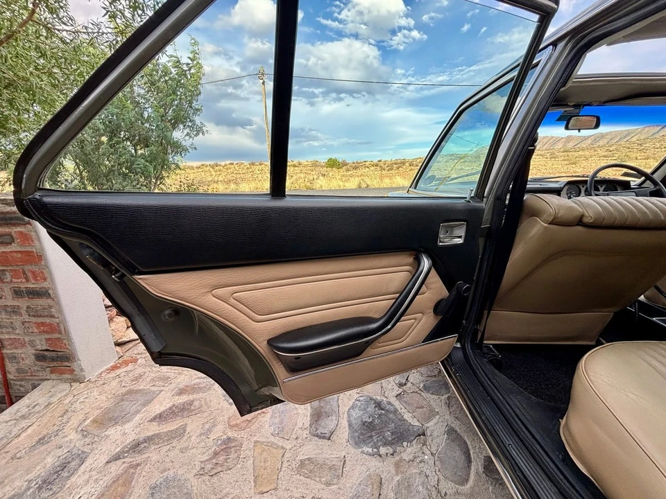 1980 Peugeot 504 - Image 31 of 31
