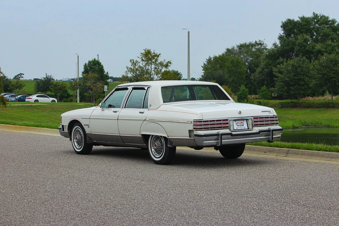 1980 Pontiac Bonneville 5th+ Gen - Image 21 of 31