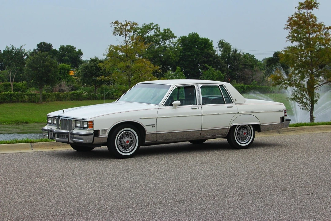 1980 Pontiac Bonneville 5th+ Gen - Image 19 of 31