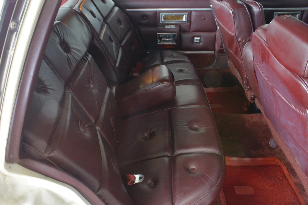 1980 Pontiac Bonneville 5th+ Gen - Image 14 of 31