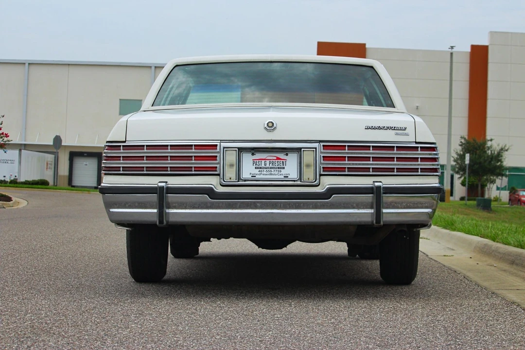 1980 Pontiac Bonneville 5th+ Gen - Image 23 of 31