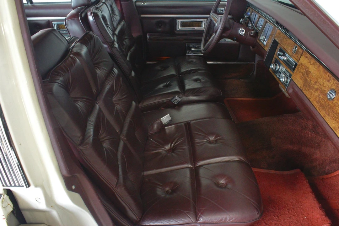 1980 Pontiac Bonneville 5th+ Gen - Image 13 of 31
