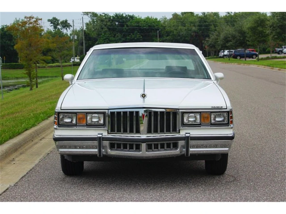 1980 Pontiac Bonneville 5th+ Gen - Image 8 of 12