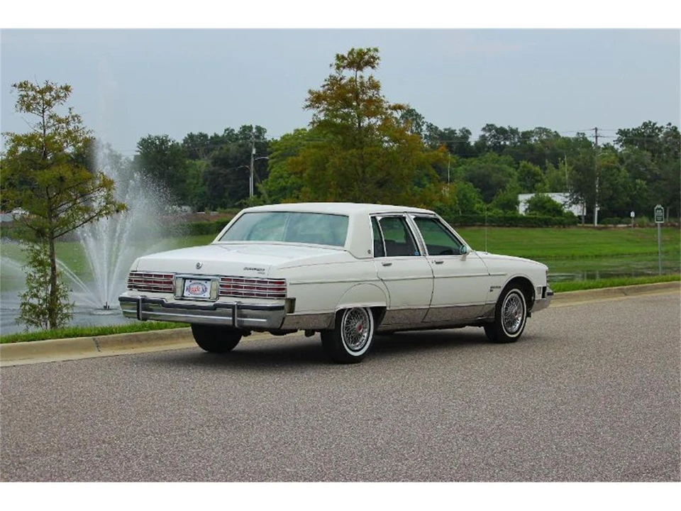 1980 Pontiac Bonneville 5th+ Gen - Image 6 of 12