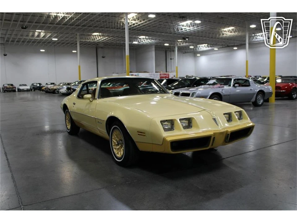 1980 Pontiac Firebird 2nd Gen - Image 17 of 31
