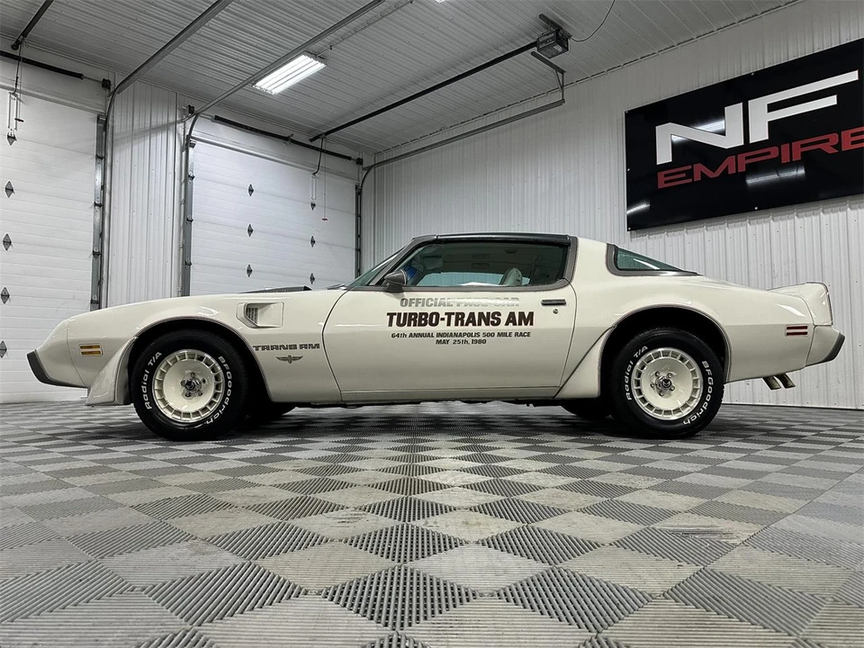 1980 Pontiac Firebird 2nd Gen - Image 11 of 31