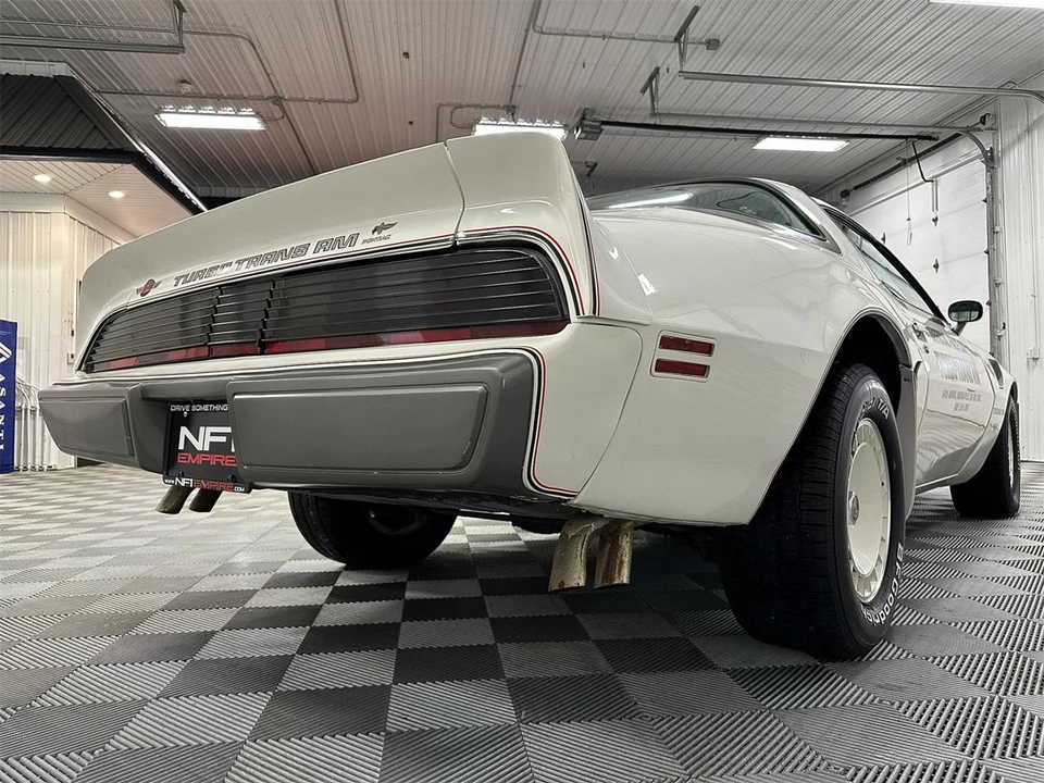 1980 Pontiac Firebird 2nd Gen - Image 19 of 31